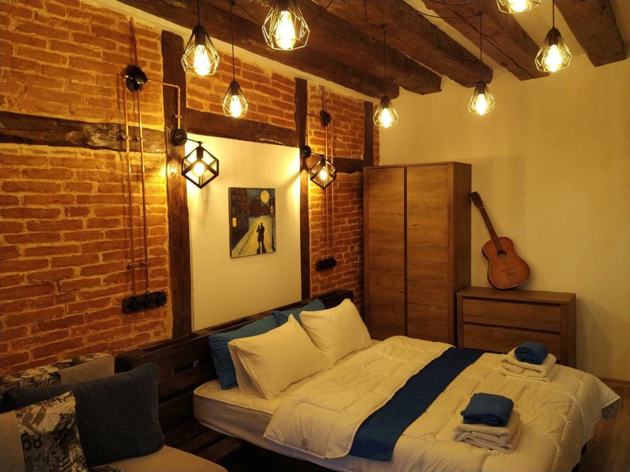 Дизайнерські Апартаменти В Стилі Loft В Самому Серці Львова Eksteriør bilde